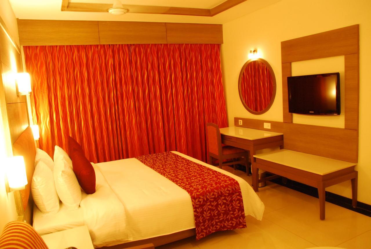 Clinton Park Hotel 3*